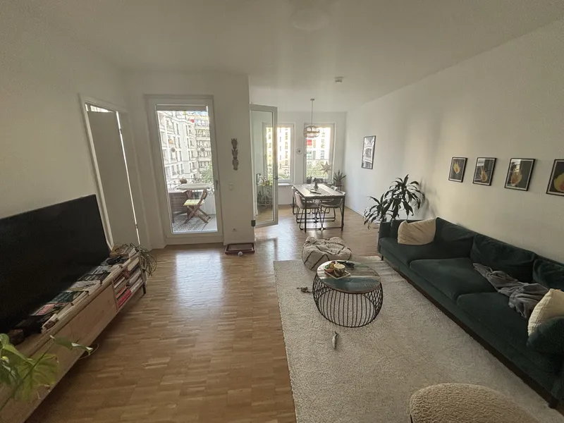 Rent Takeover: Bright 3-Room Apartment in Friedrichshain – Available Nov 15 — photo 1